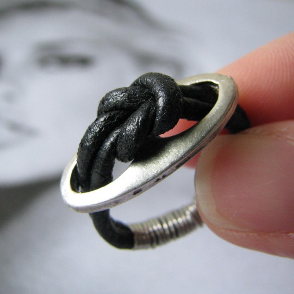 Leather Reef Love Knot Ring In Antiqued Silver/leather ...