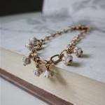 Delicate Milky Vintage Glas..
