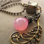 Flutter necklace - pyrite /..